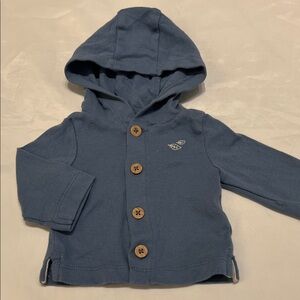 “Bundle 10/$13” Carter's newborn Navy Hoodie with Wooden Buttons sweater boy